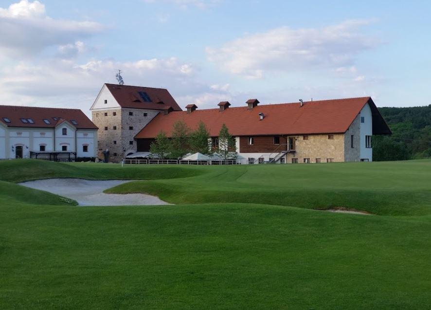 Greensgate Golf & Leisure Resort