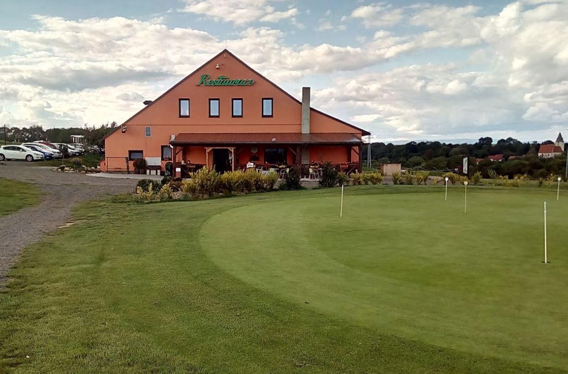 Golf club Bitozeves