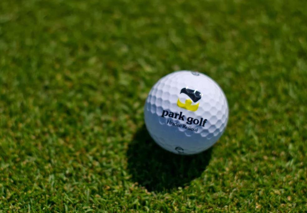 Park Golf Club a Restaurace Hradec Krlov